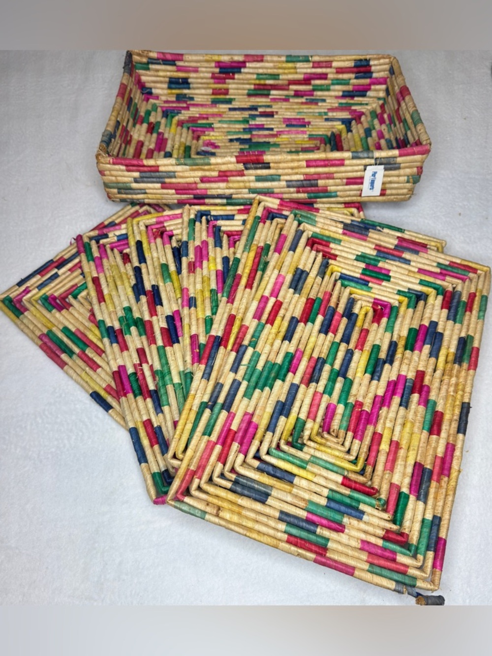 Vintage Pier 1 Imports Woven Raffia‎ Placemats Basket Set Fiesta